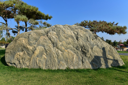 山水石