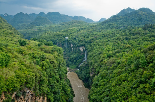 马岭河峡谷