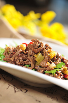 小炒黄牛肉