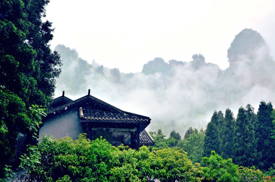 山城张家界市区