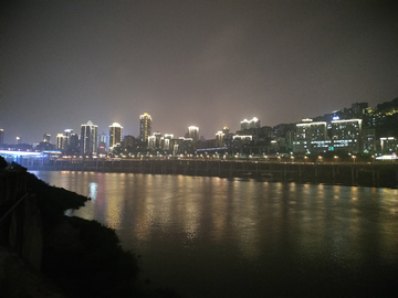 江边夜景