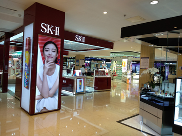 商场柜台展示