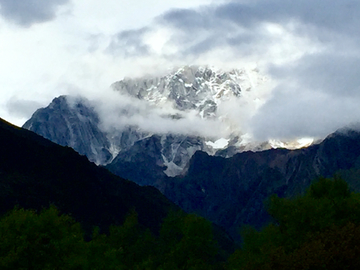 四姑娘山