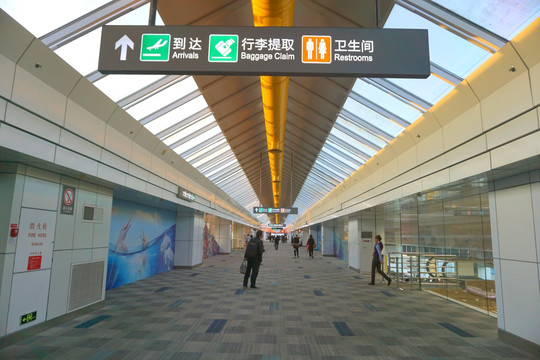 珠海金湾机场室内采光设计