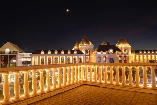 公园1903欧式建筑阳台夜景