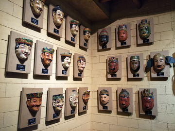 侗族面具
