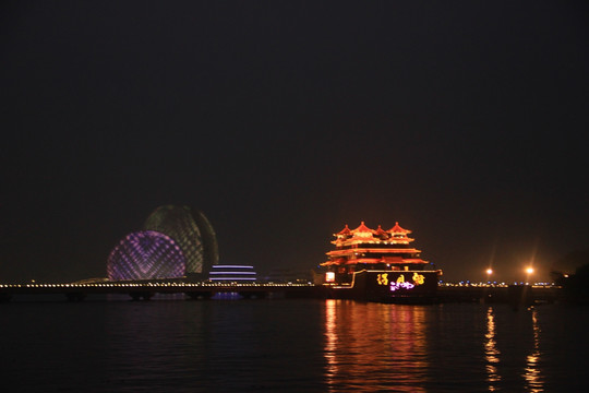 珠海大剧院夜景