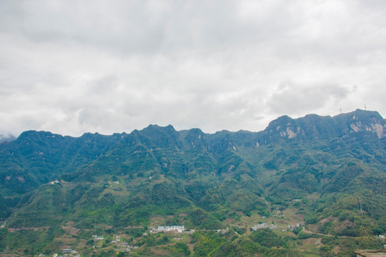 大山