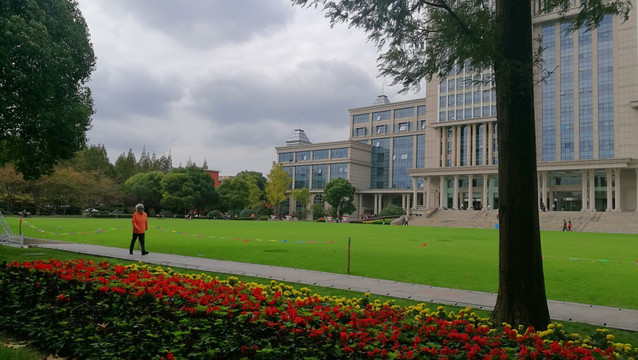 上海复旦大学邯郸校区校园风光