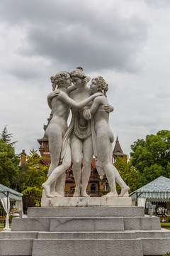 欧洲人物雕像
