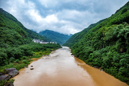 贵州赤水河风光