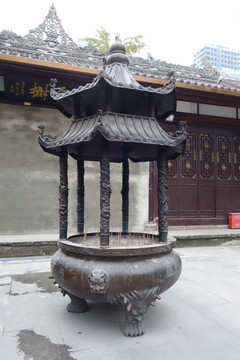 香炉