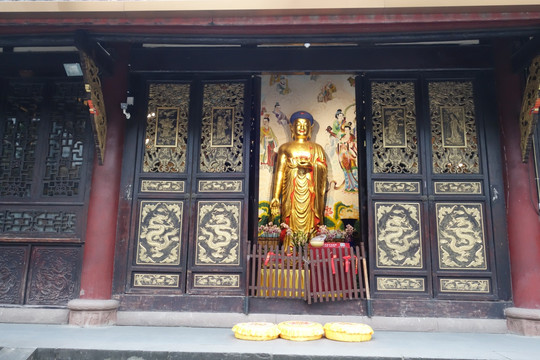 佛像