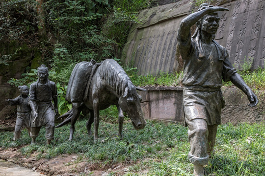 马帮雕像