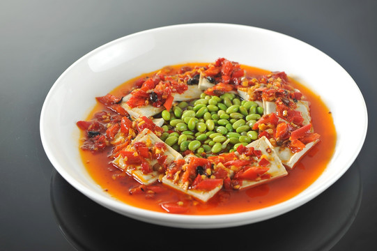 剁椒臭豆腐毛豆