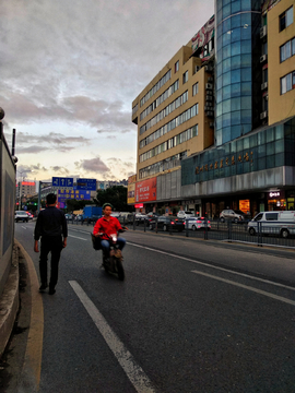 大芬街头风景