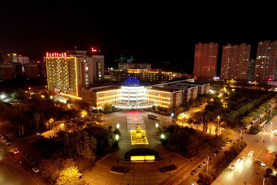 运城市中心医院夜景