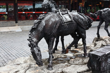 马帮雕塑