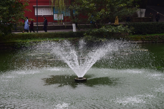 翠屏山公园喷泉