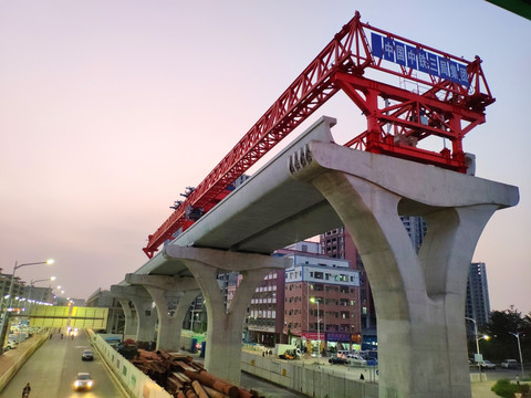道路建设工作塔