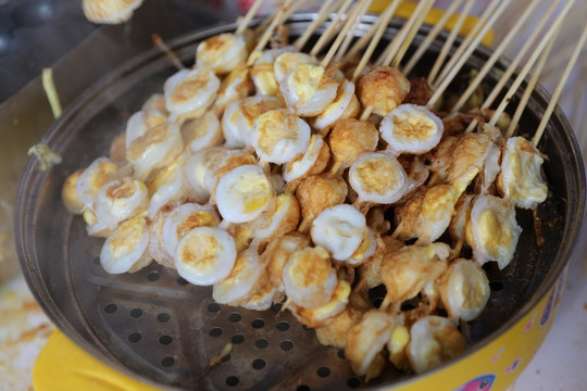 鹌鹑蛋串