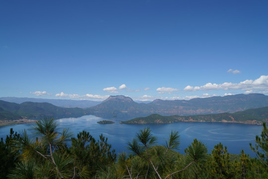 泸沽湖