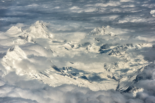 西藏雪山航拍