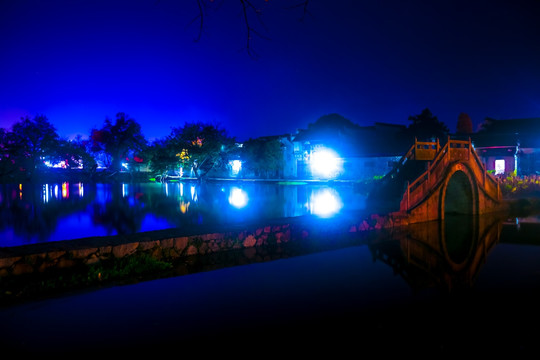 宏村南湖夜景