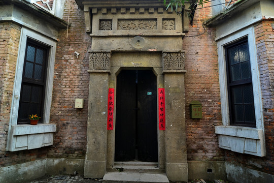 中式住宅大门