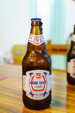 漓泉1998啤酒瓶装