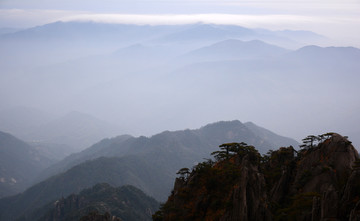 水墨远山