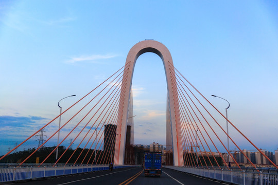 防城港针鱼岭大桥