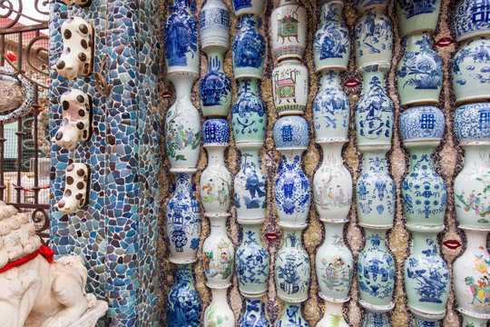 天津和平区天津瓷房子博物馆瓷瓶