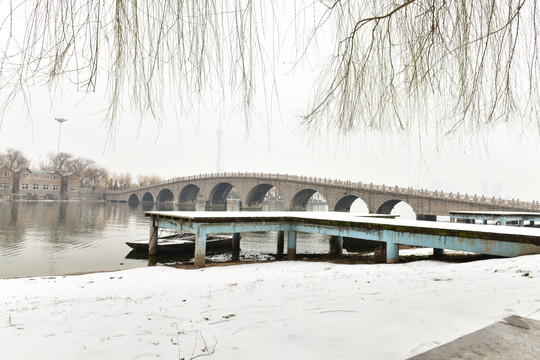 雪景码头