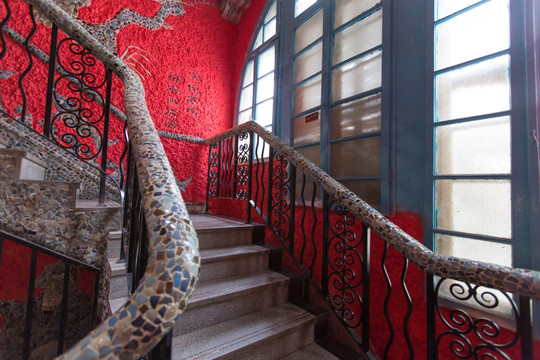 天津瓷房子博物馆楼梯