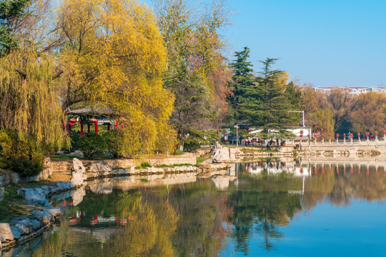 范公亭公园初冬风景
