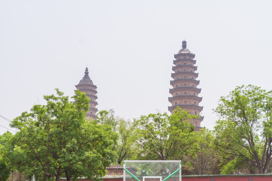 山西太原永柞寺双塔