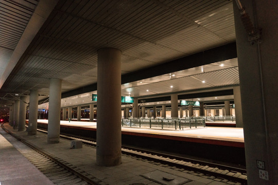 火车站内景