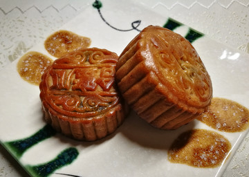 传统月饼
