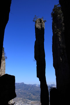 一炷香山峰