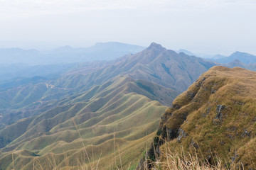 横县镇龙大圣山