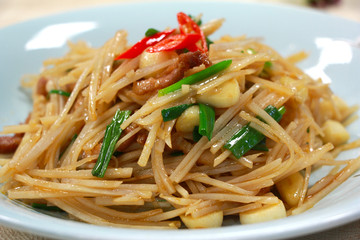 脆炒泡藕丝