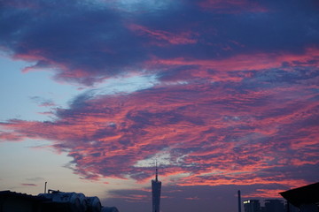 夕阳广州塔