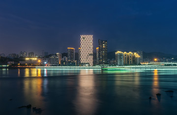 世纪中心夜景