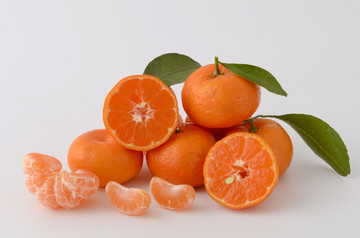 切开的砂糖橘