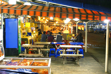 韩国束草渔港海产市场