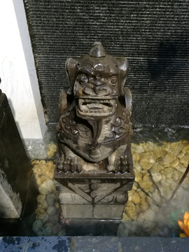 麒麟石像