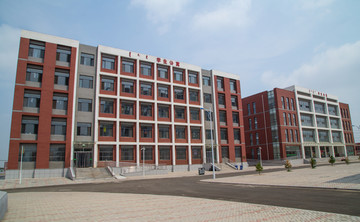 学校