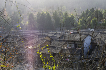 遥远的小山村