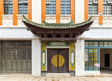 庙门